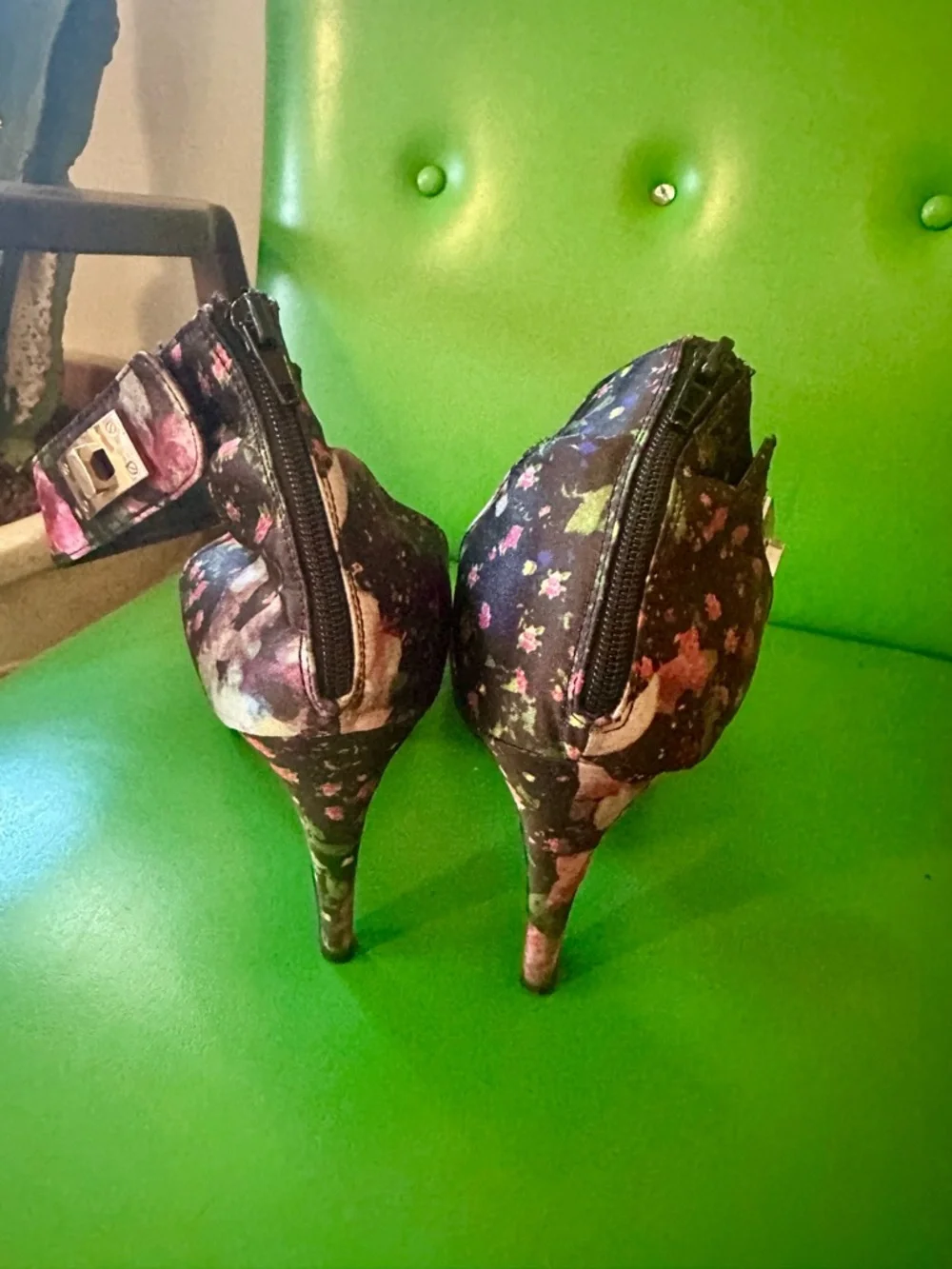 Impo Floral Ankle-Strap Mid Heel Sandals - Black with Pink Rose Print - Picture 3 of 5